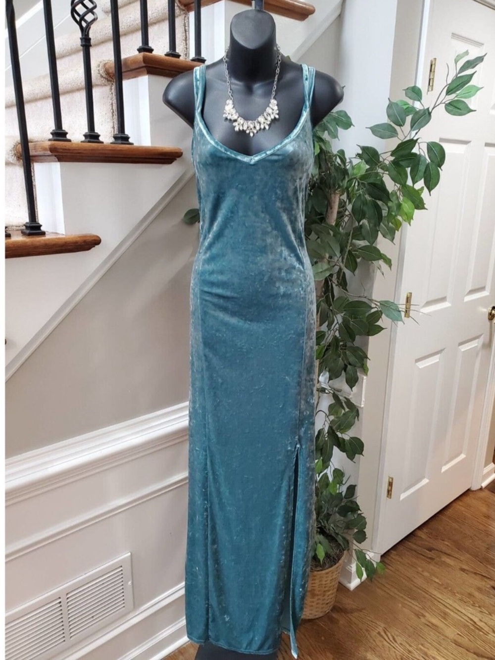 Missguided+ Teal Velvet Maxi Slip Dress